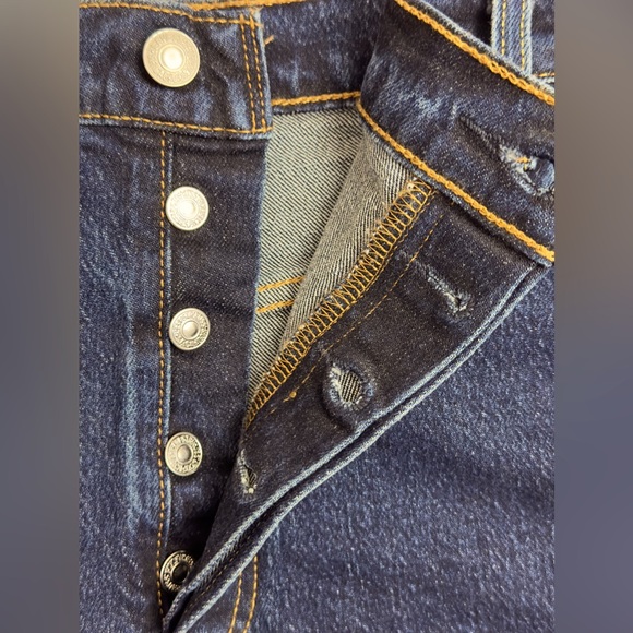 Levi Strauss 501 Original Cut Dark Wash Button Fly Frayed Edge Jean Shor… - Picture 7 of 12